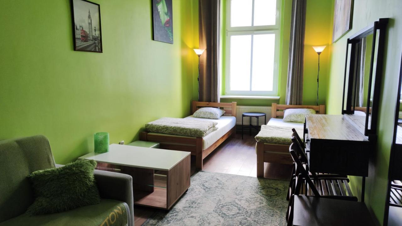 Babel Hostel, Dworzec Pkp, Rynek Вроцлав Екстериор снимка