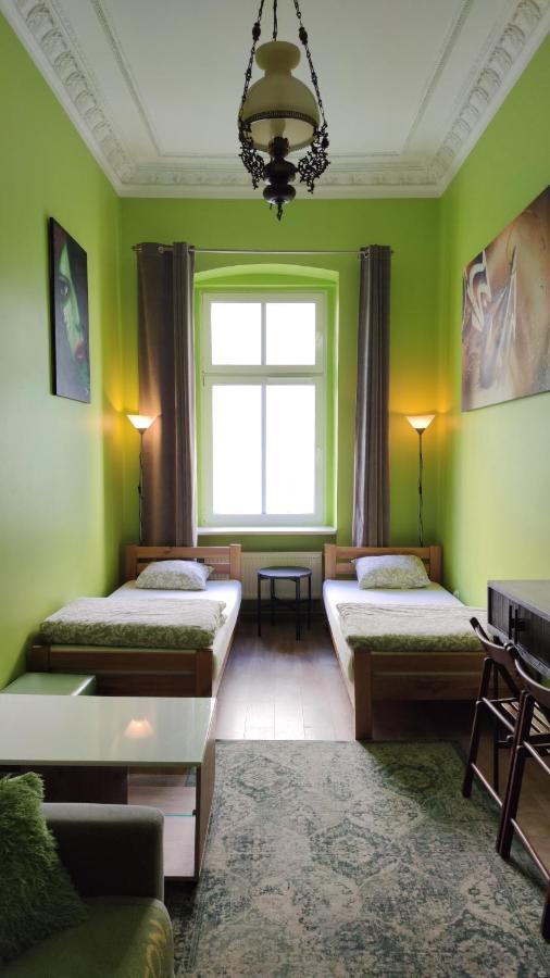 Babel Hostel, Dworzec Pkp, Rynek Вроцлав Екстериор снимка