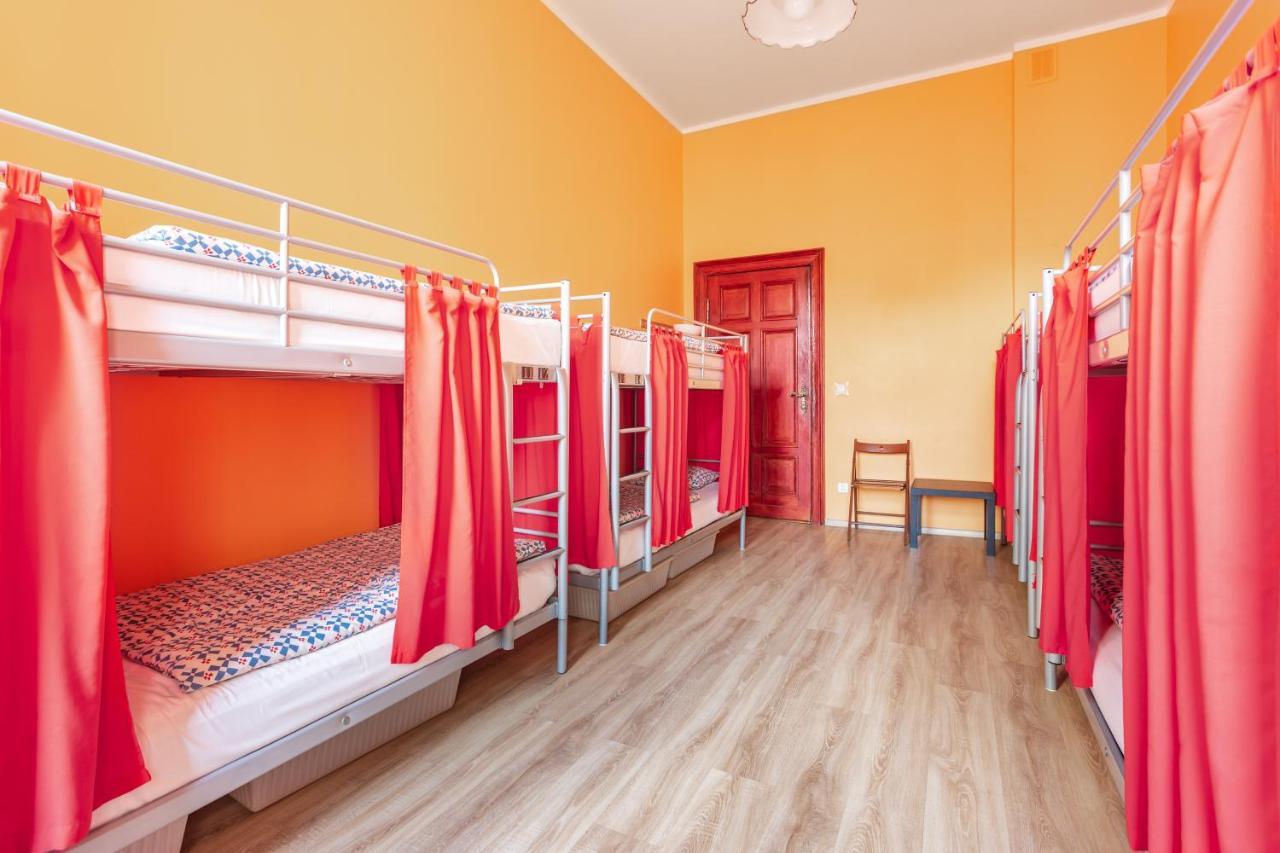 Babel Hostel, Dworzec Pkp, Rynek Вроцлав Екстериор снимка