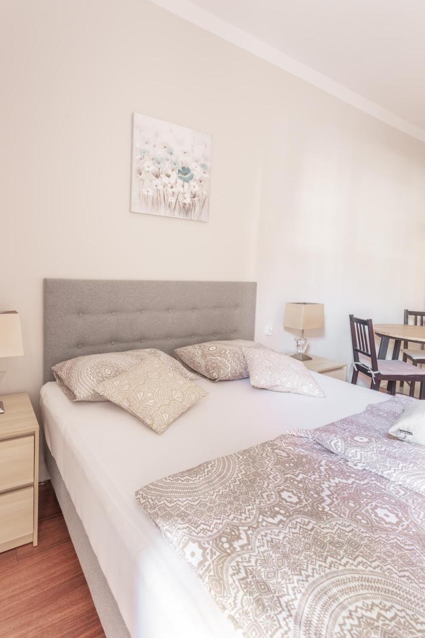 Babel Hostel, Dworzec Pkp, Rynek Вроцлав Екстериор снимка