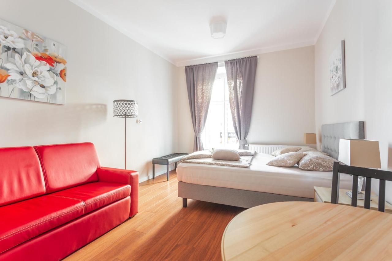 Babel Hostel, Dworzec Pkp, Rynek Вроцлав Екстериор снимка