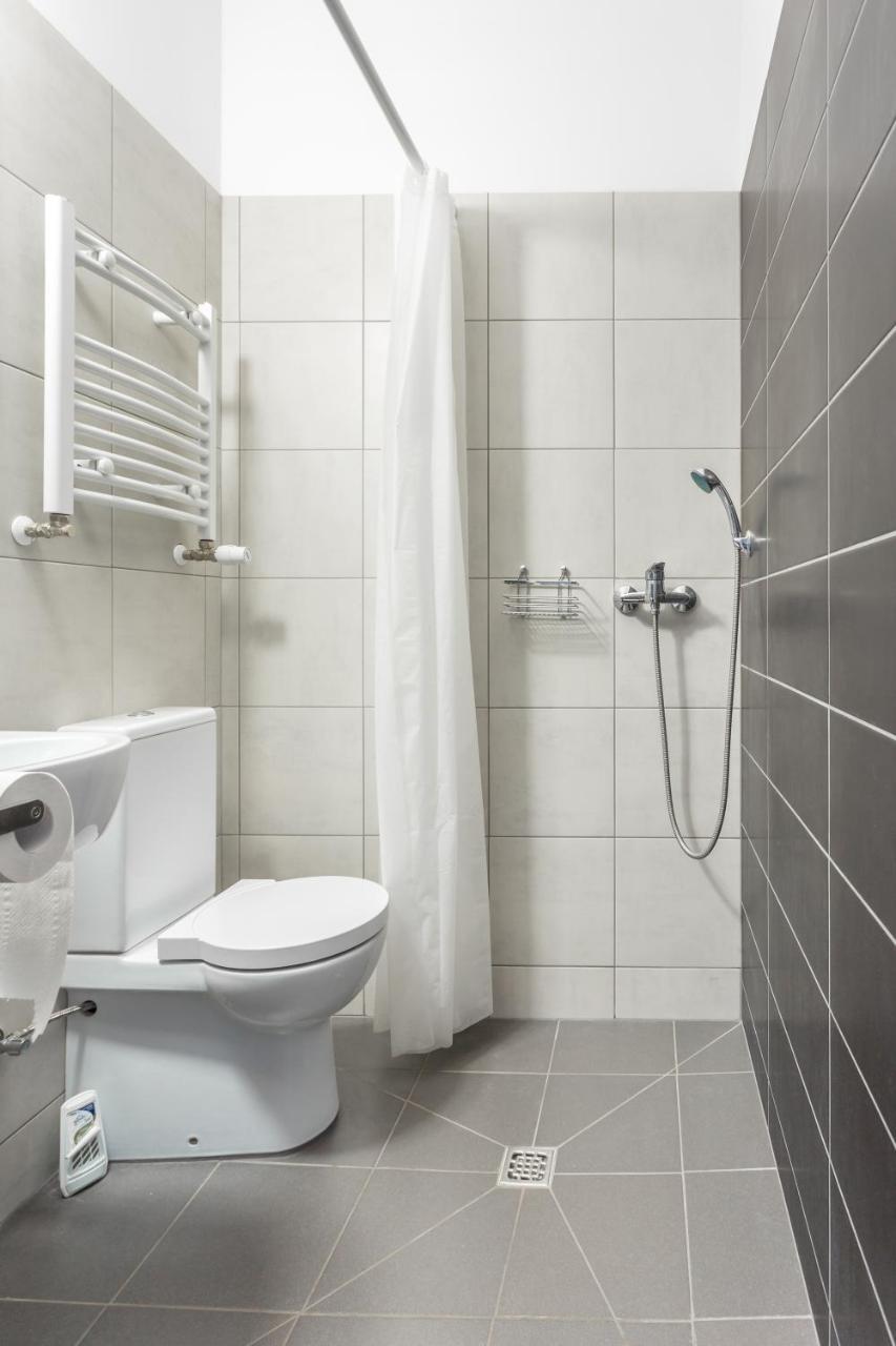 Babel Hostel, Dworzec Pkp, Rynek Вроцлав Екстериор снимка