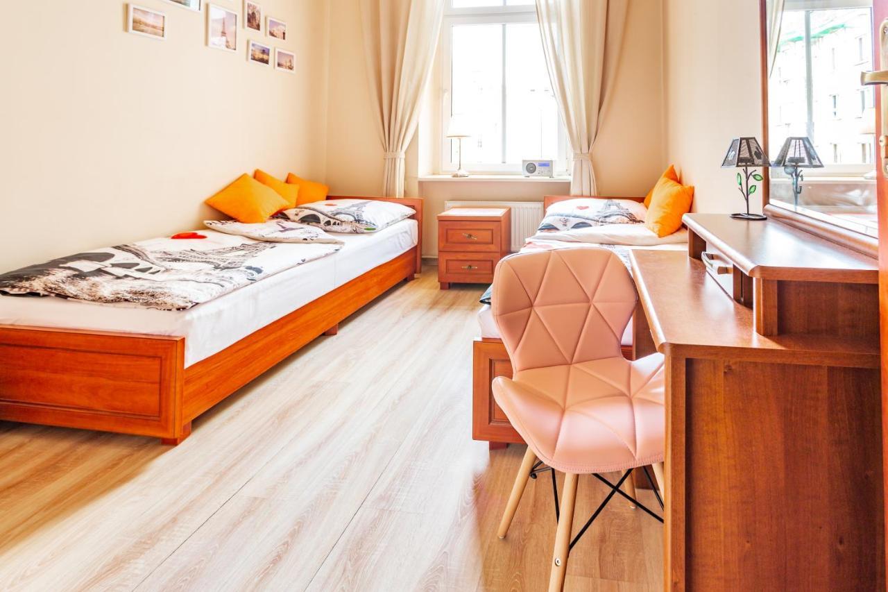 Babel Hostel, Dworzec Pkp, Rynek Вроцлав Екстериор снимка