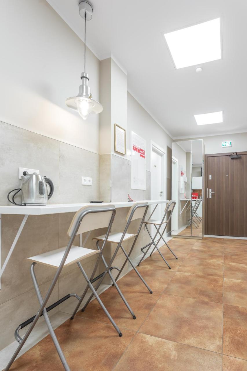 Babel Hostel, Dworzec Pkp, Rynek Вроцлав Екстериор снимка